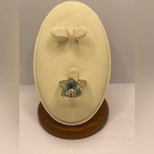 10K Solid Yellow Gold 7Ctw Prasiolite Ring with Diamond Accents, Size 7